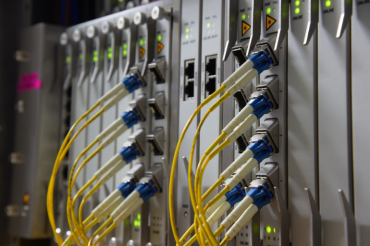 Tecnologia DWDM: tudo o que você precisa saber sobre